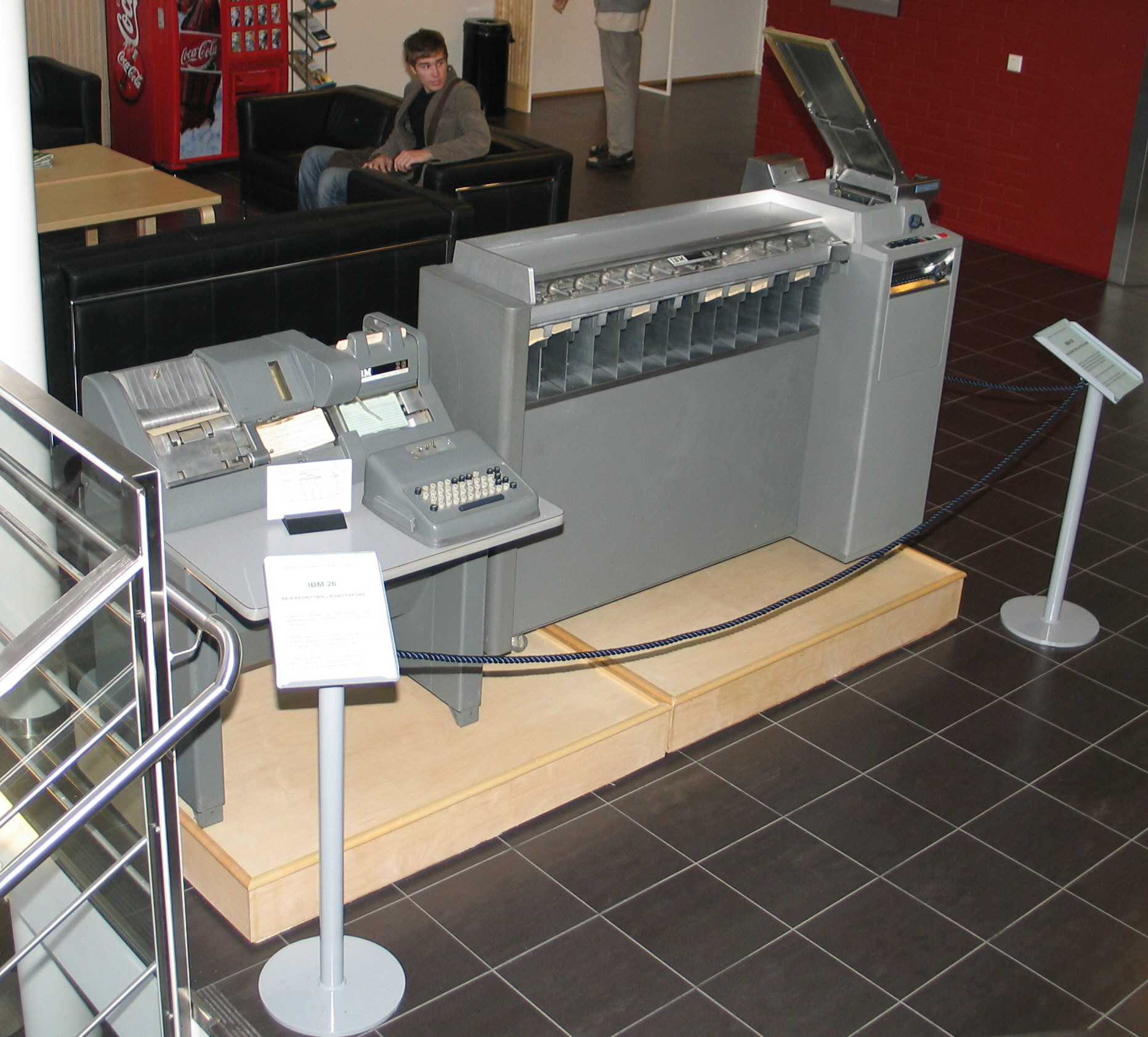 1950-luku, reik�korttilaitteita, l�vistin ja lajittelija